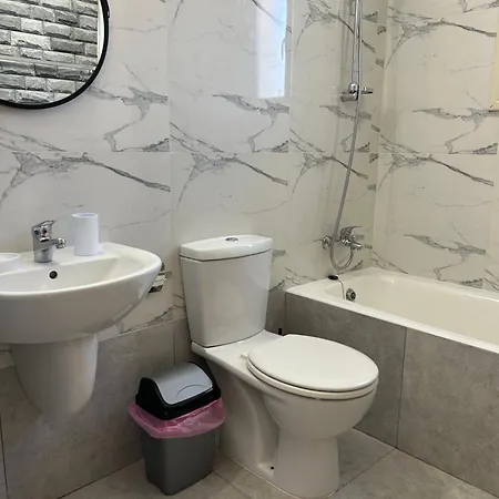 Denis, Marine Drive, Coral Bay *