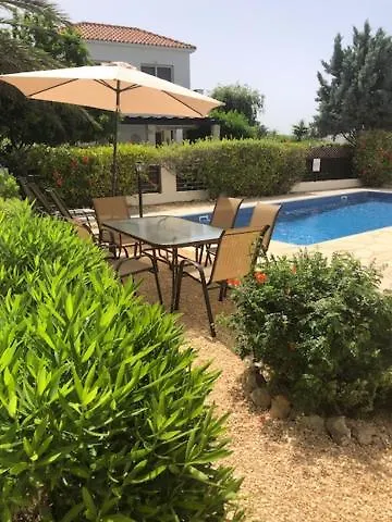 Denis, Marine Drive, Coral Bay Villa *