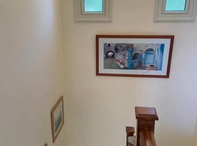 Villa Denis, Marine Drive, Coral Bay