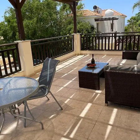 Βίλα Denis, Marine Drive, Coral Bay *