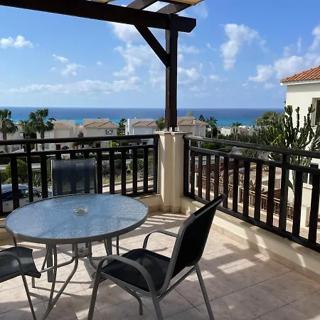 Denis, Marine Drive, Coral Bay * Peyia